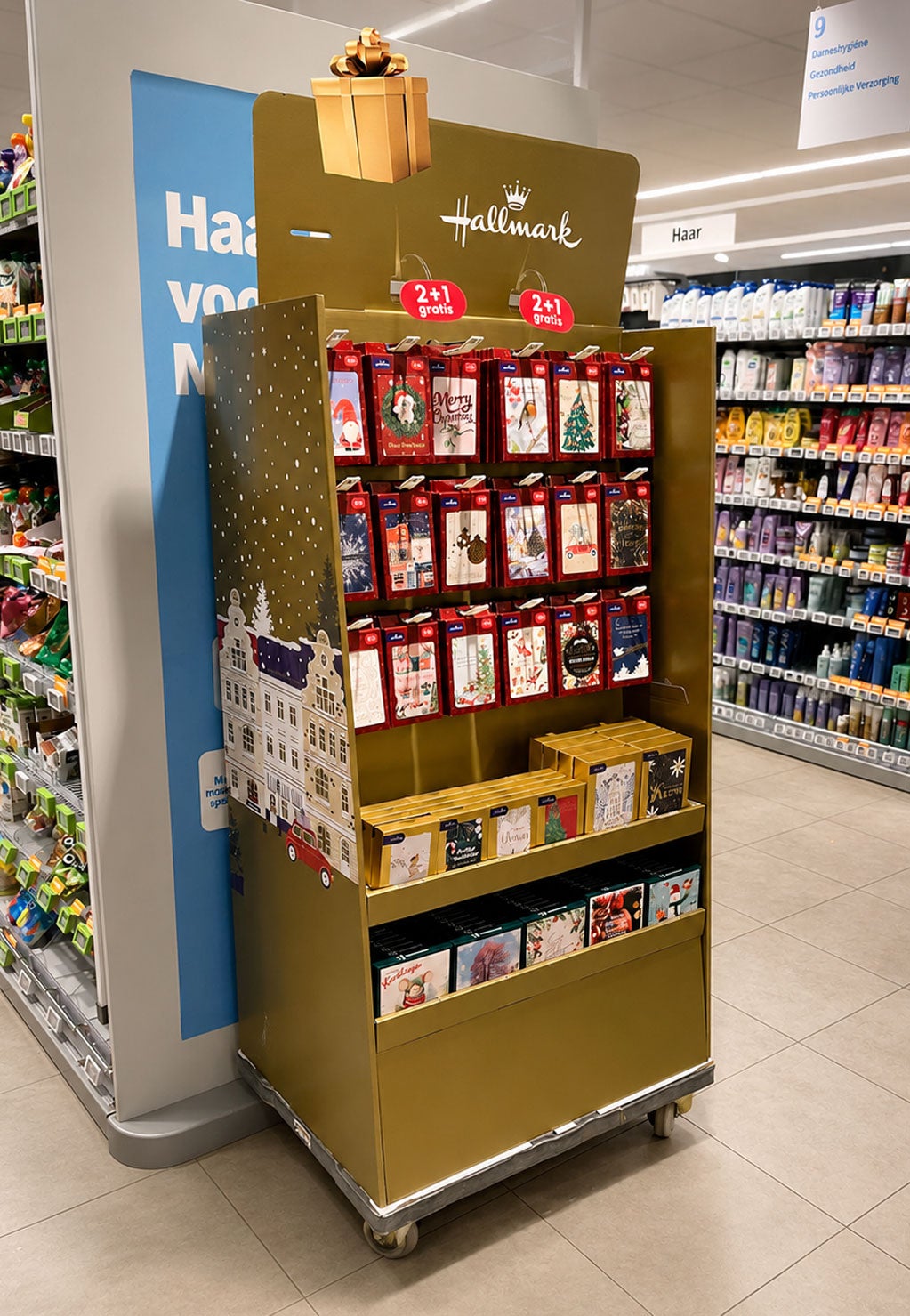 Hallmark palletdisplay op de winkelvloer Hallmark palletdisplay op de winkelvloer