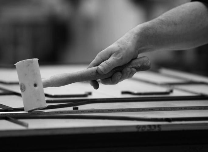 Productieproces stansmesmakerij - Holbox Productieproces stansmesmakerij - Holbox